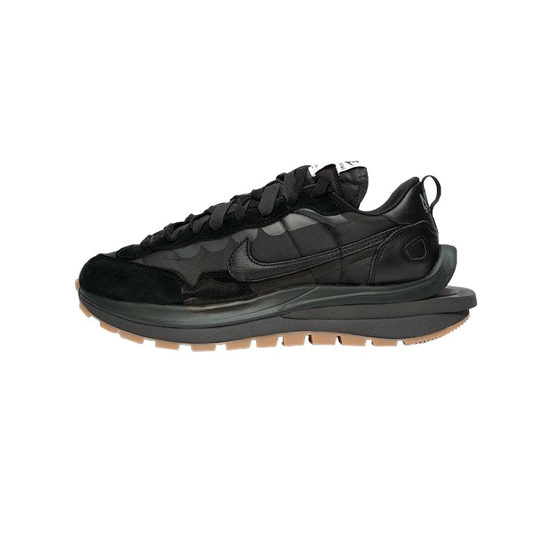 Nike Vaporwaffle x Sacai Black Gum