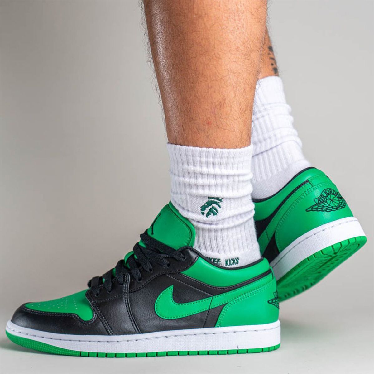 Jordan 1 Low Lucky Green