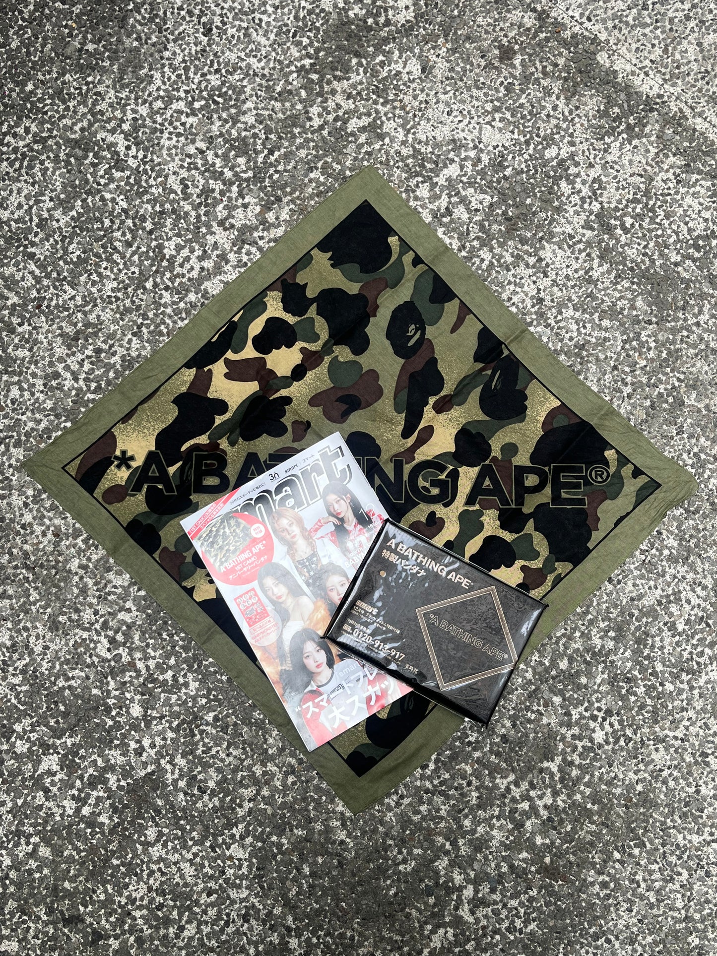 BAPE x SMART – 30th Anniversary Edition (Incluye Bandana Exclusiva)